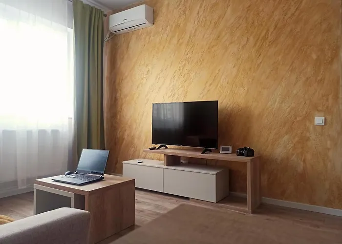 Stylish, Modern 2 Rooms Flat With City View, Near Presidential Palace