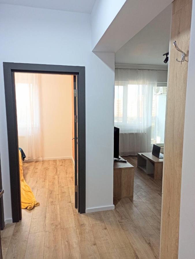 Stylish, Modern 2 Flat With City View, Near Presidential Palace Apartment *