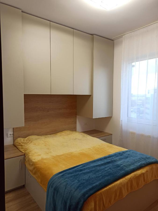Stylish, Modern 2 Flat With City View, Near Presidential Palace *