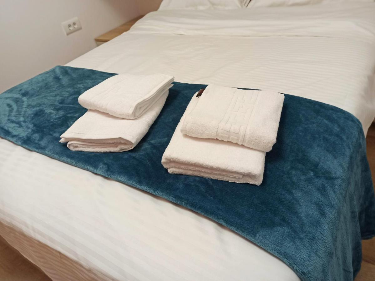 Stylish, Modern 2 Flat With City View, Near Presidential Palace * Bucharest